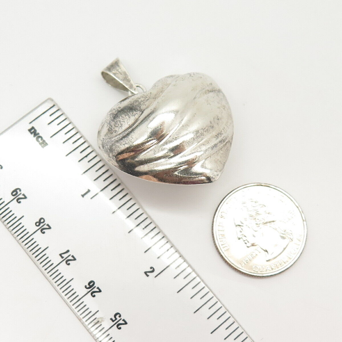 925 Sterling Silver Vintage Hollow Wrinkled Heart Design Pendant