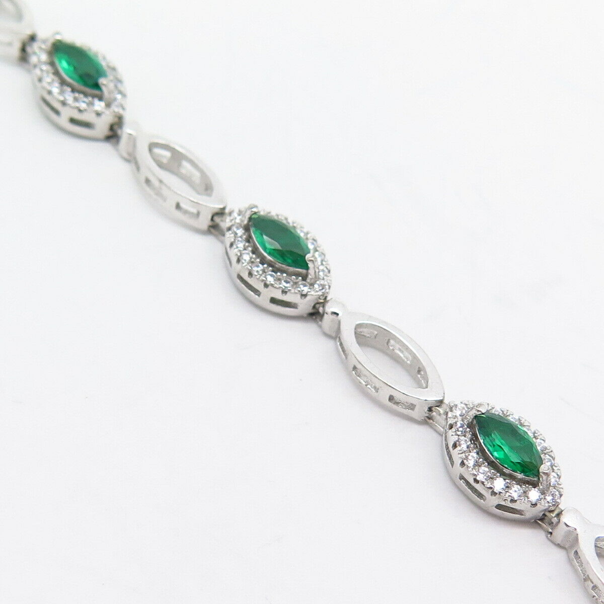 925 Sterling Silver White & Green C Z All Around Oval Link Bracelet 7-8"