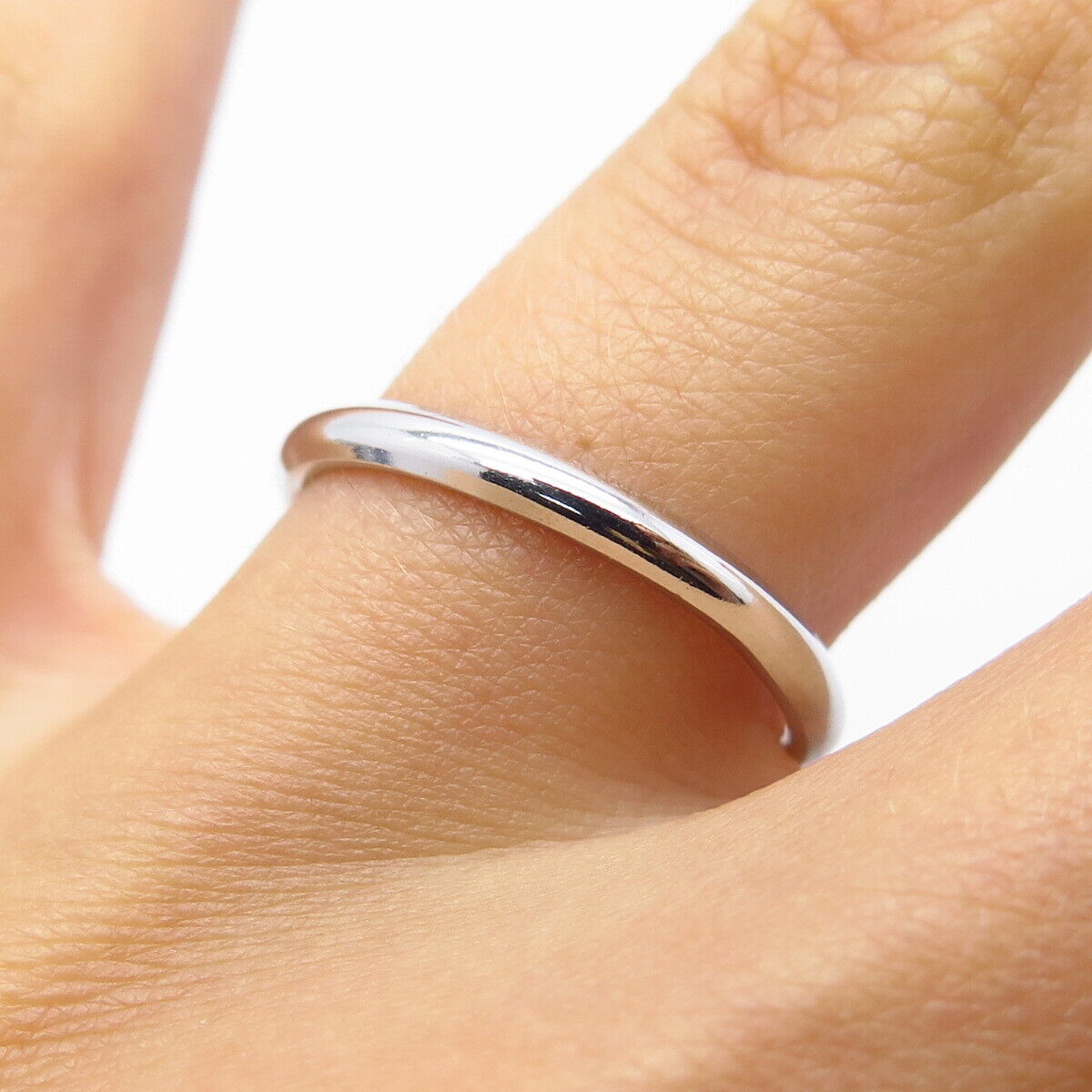 925 Sterling Silver Classic Band Ring Size 7