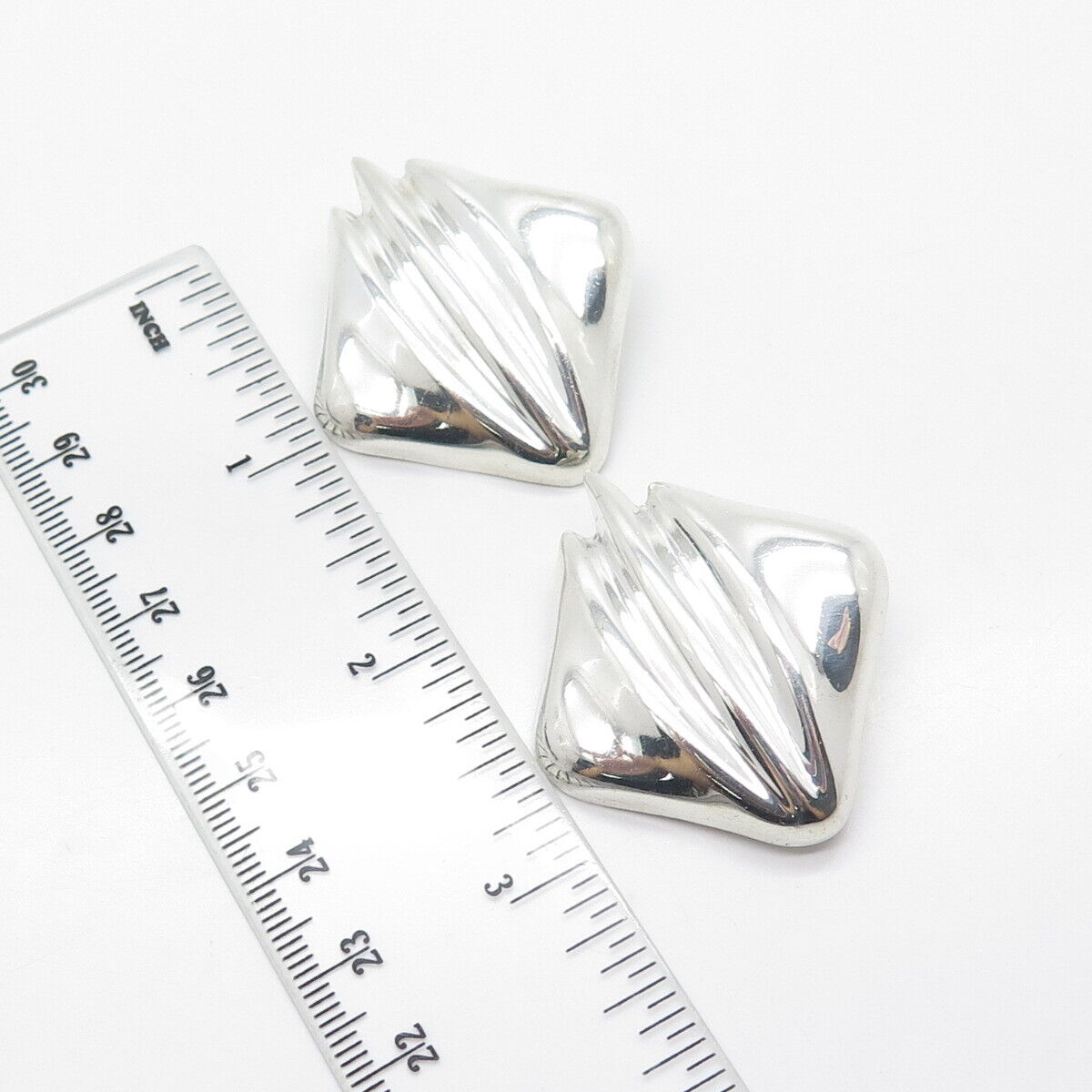 925 Sterling Silver Vintage Mexico Ribbed Clip On Earrings