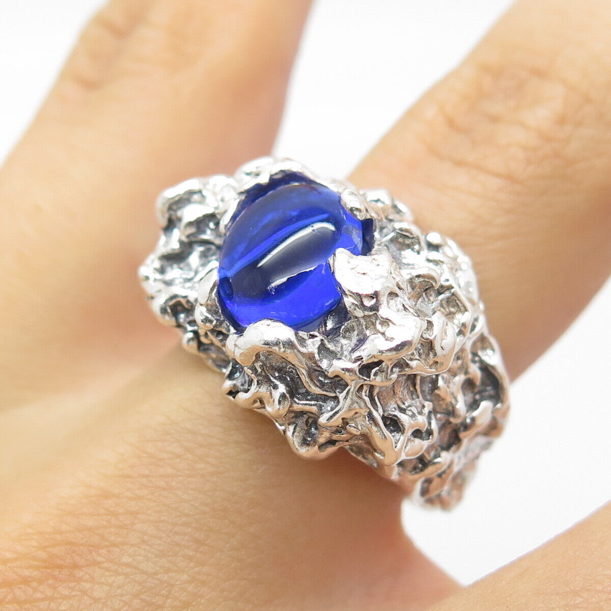 925 Sterling Silver Vintage Blue C Z Modernist Ring Size 7.25