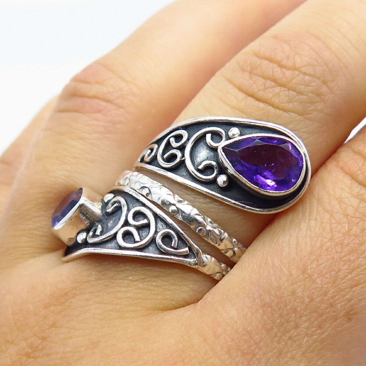 925 Sterling Silver Vintage Real Amethyst Gem Spiral Ring Size 7 1/4