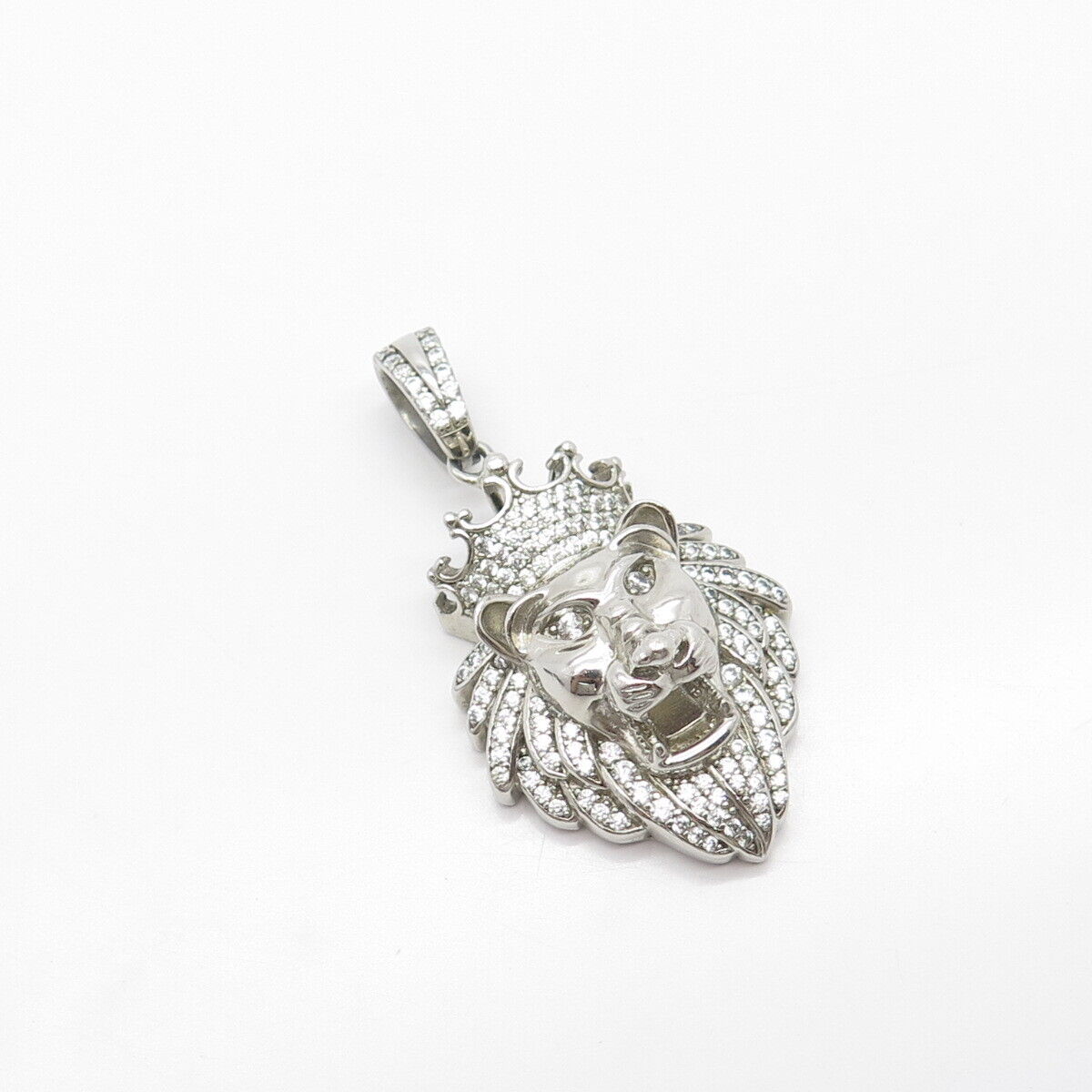 925 Sterling Silver C Z Lion / Leo Zodiac Sign Pendant