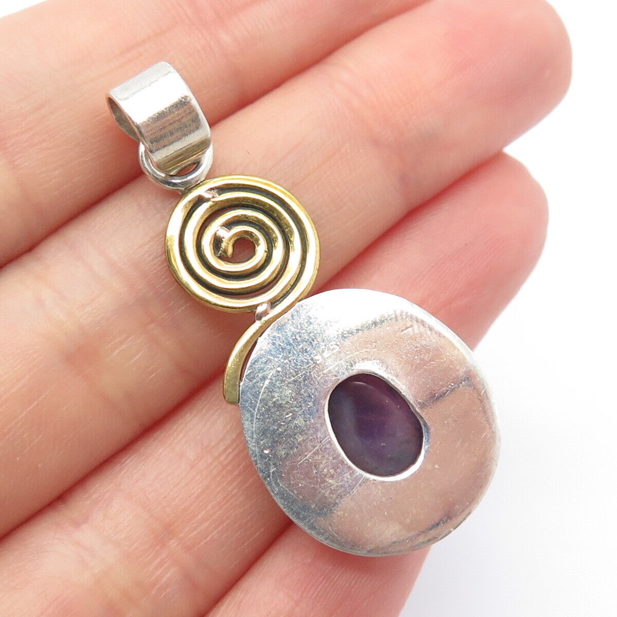 925 Sterling Silver 2-Tone Vintage Real Amethyst Gem Swirl Oval Pendant