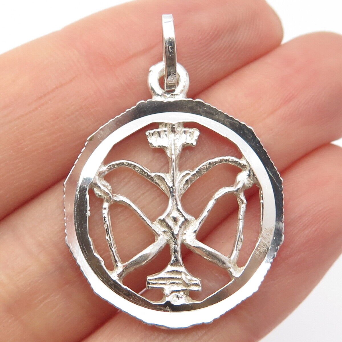 925 Sterling Silver Vintage Libra Zodiac Sign Round Pendant