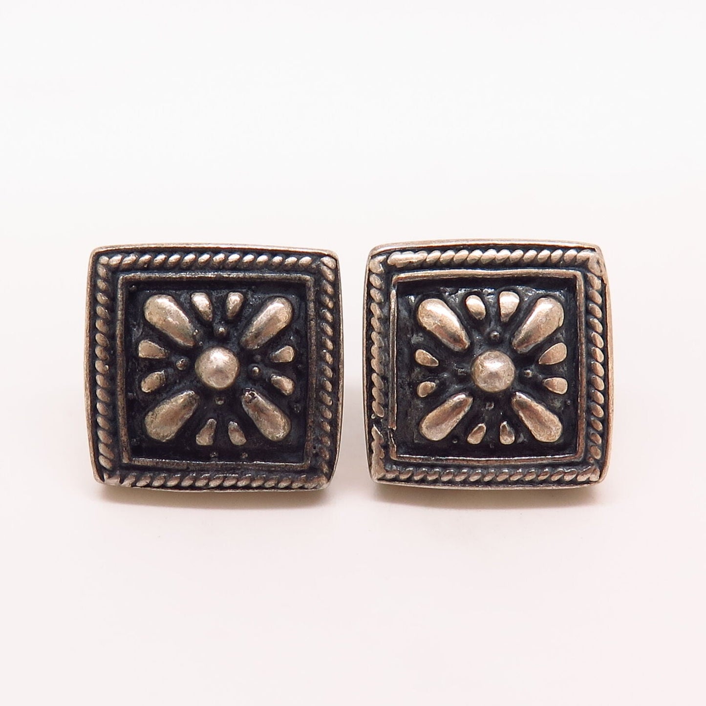 925 Sterling Silver Rhombus Ornate Design Earrings