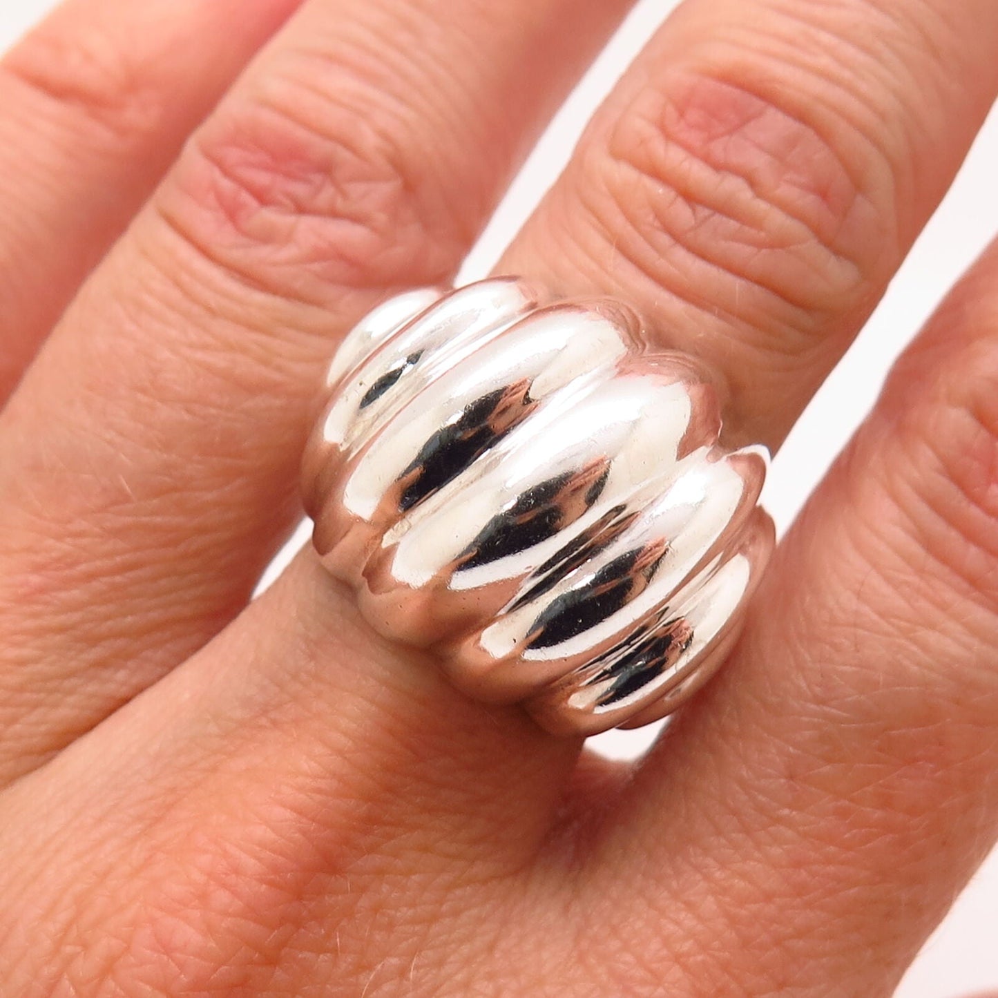 925 Sterling Silver Vintage Mexico Ribbed Design Ring Size 7