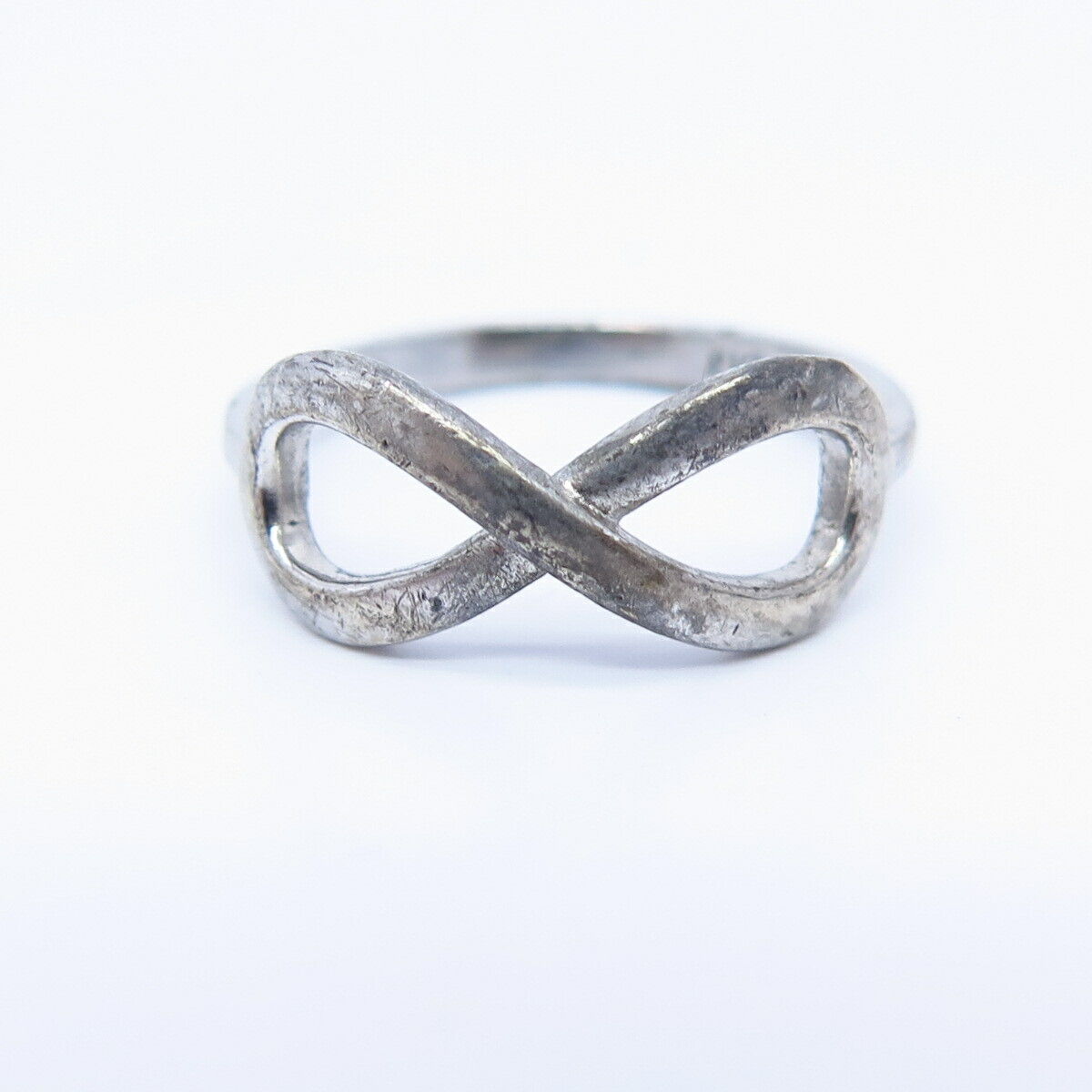 925 Sterling Silver Infinity / Crossover Design Ring Size 5