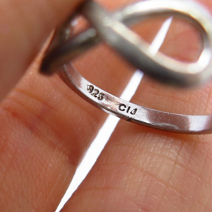 925 Sterling Silver Infinity / Crossover Design Ring Size 5