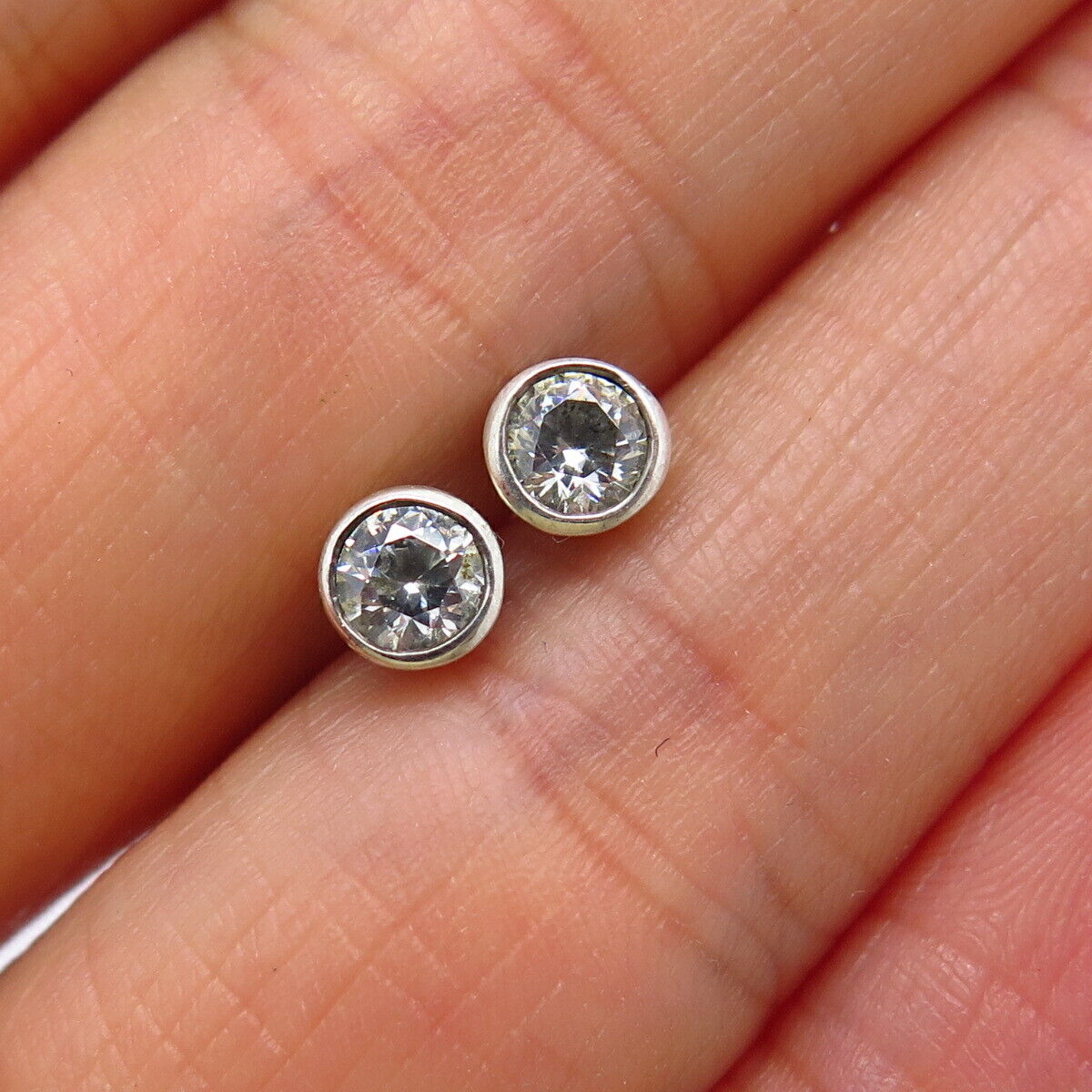 925 Sterling Silver C Z Small Stud Earrings