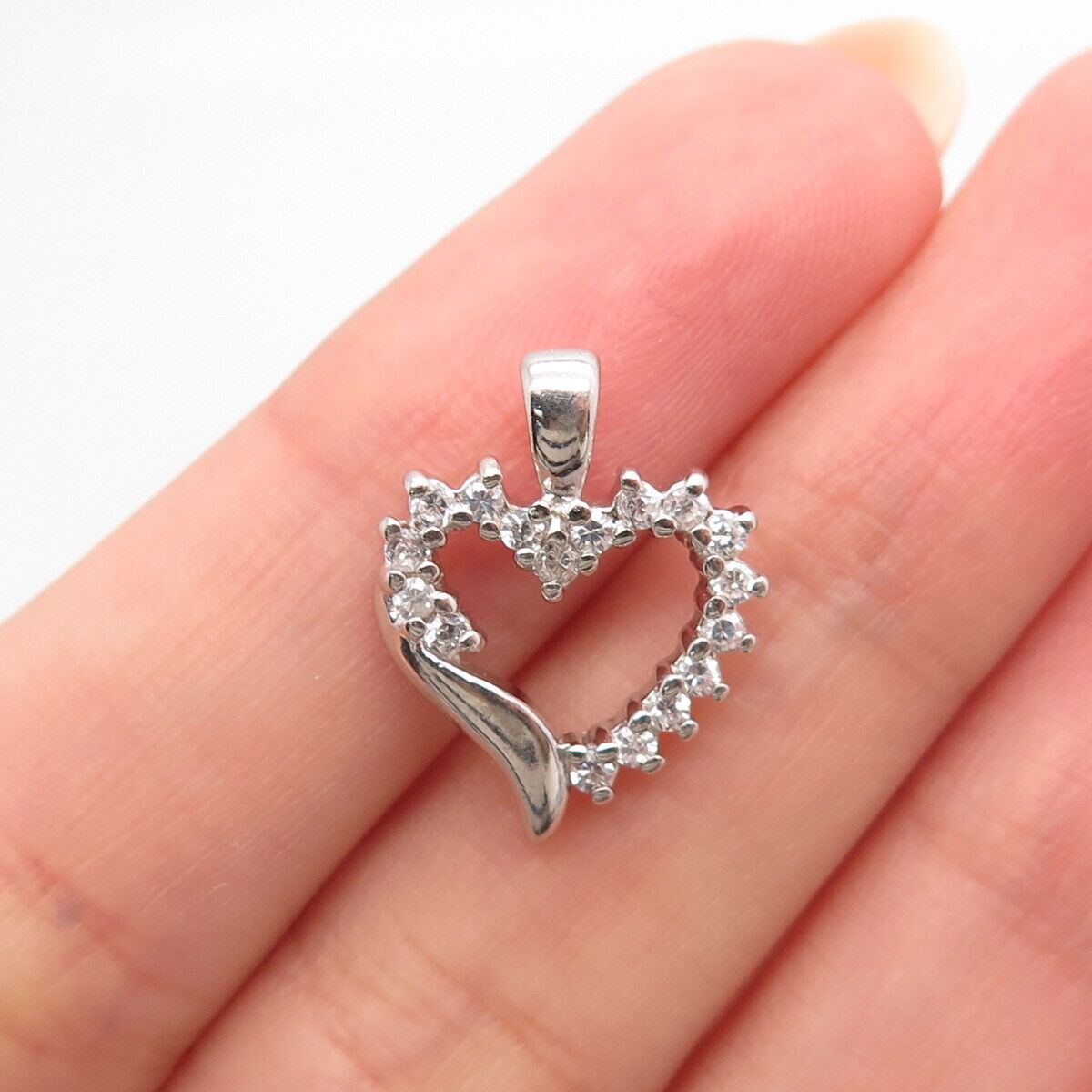 925 Sterling Silver C Z Open Heart Pendant