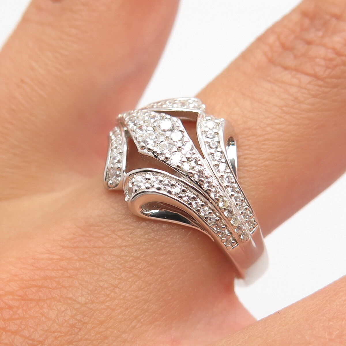 925 Sterling Silver Pave C Z Ring Size 7.25