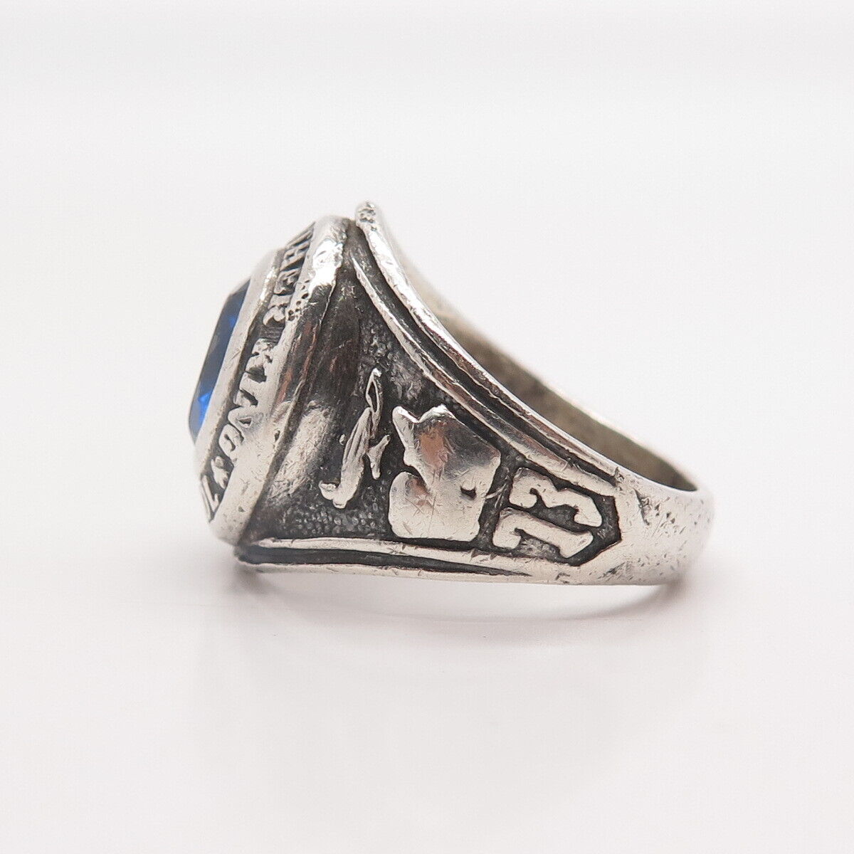 925 Sterling Silver Vintage 1973 Lab-Sapphire Martin L. King School Ring 9.25