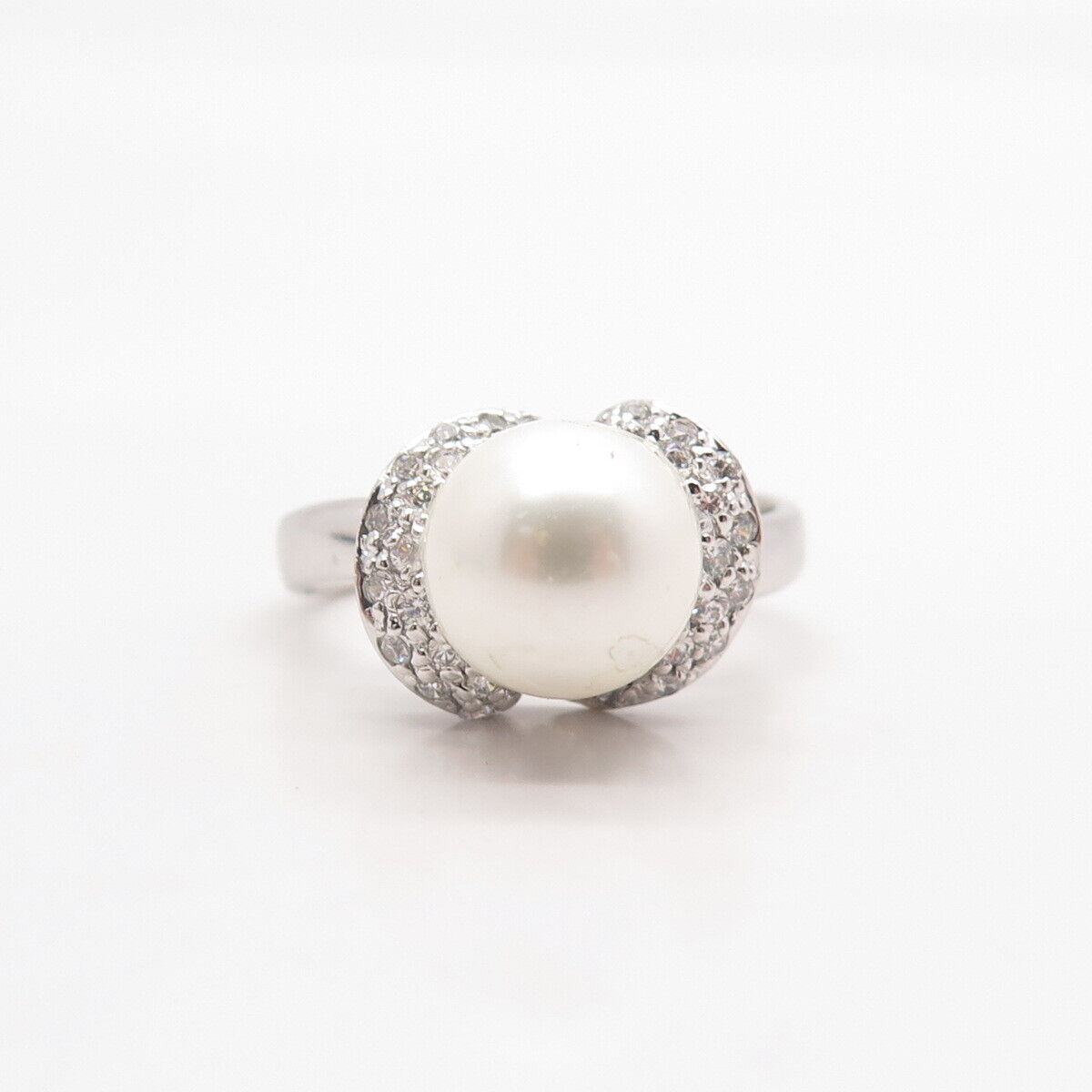 925 Sterling Silver Vintage Faux White Pearl & C Z Ring Size 8