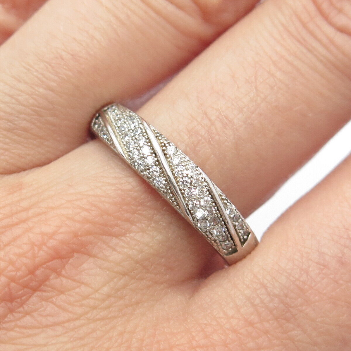 925 Sterling Silver Pave C Z Ring Size 11.25