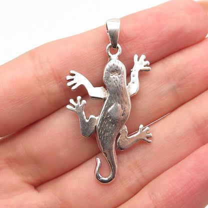 925 Sterling Silver Vintage Lizard Movable Pendant