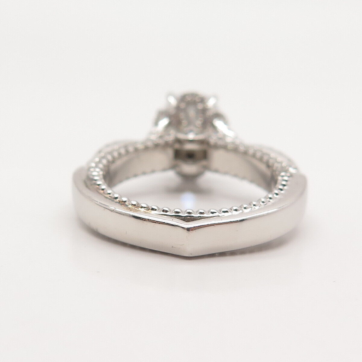 925 Sterling Silver Oval-Cut C Z Ring Size 7.25