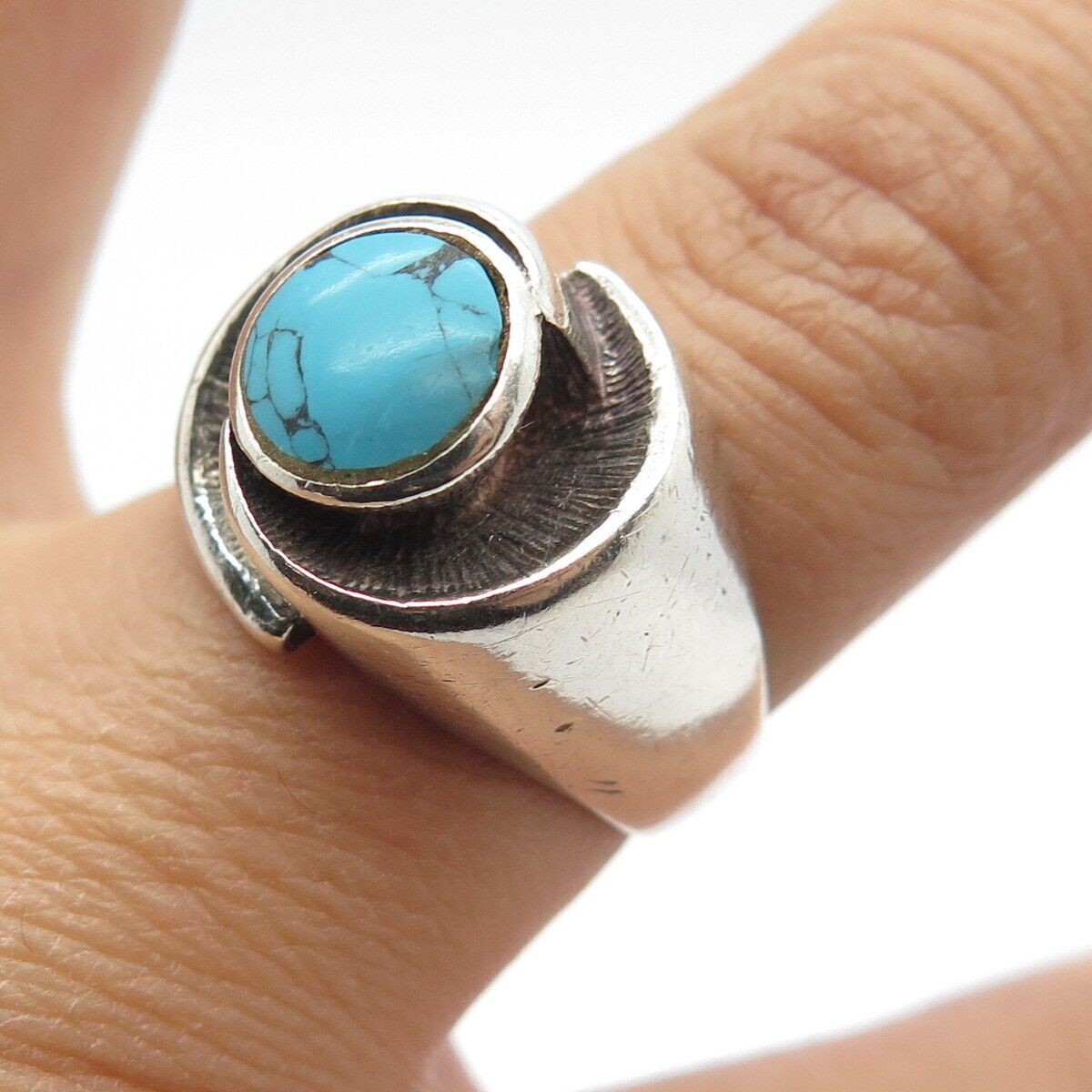 925 Sterling Silver Vintage Real Turquoise Gem Round Ring Size 7.75