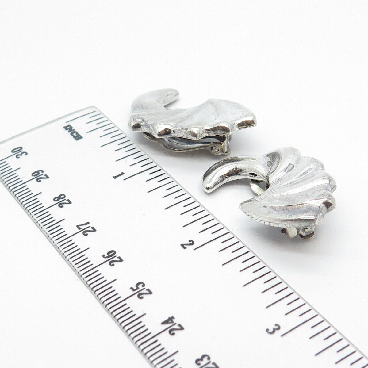 925 Sterling Silver Vintage Mexico Shell Clip On Earrings