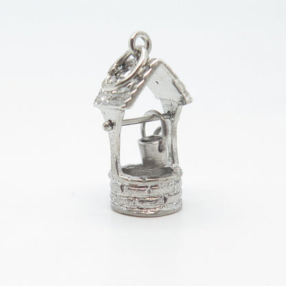 925 Sterling Silver Vintage Well Pendant