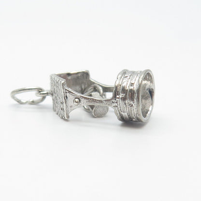 925 Sterling Silver Vintage Well Pendant