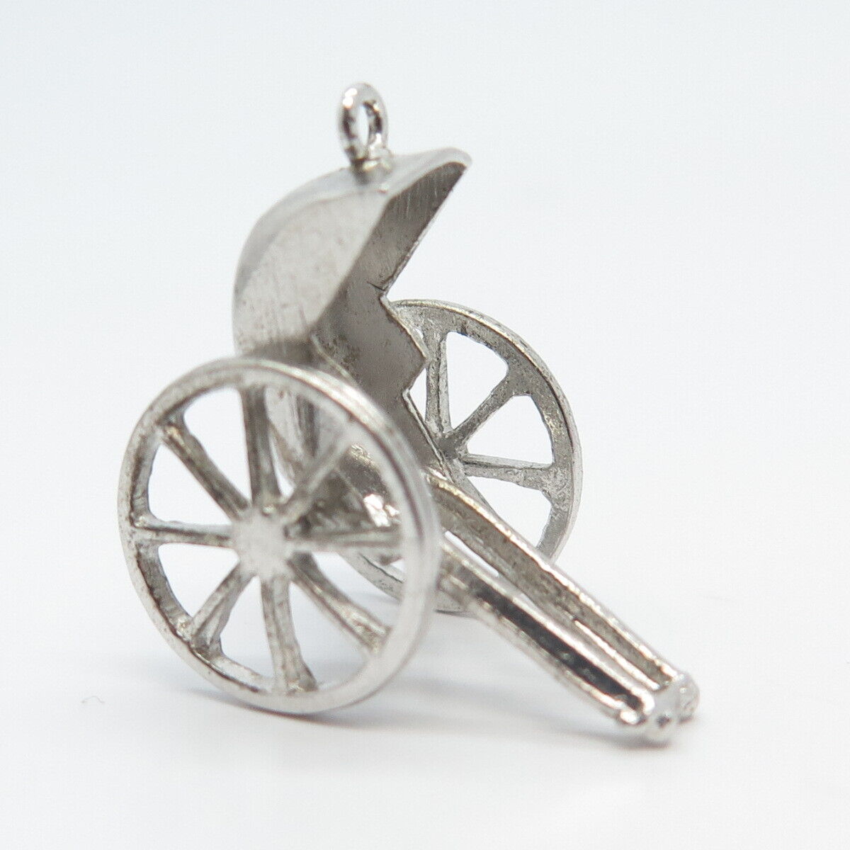 925 Sterling Silver Vintage Rickshaw Carriage Pendant