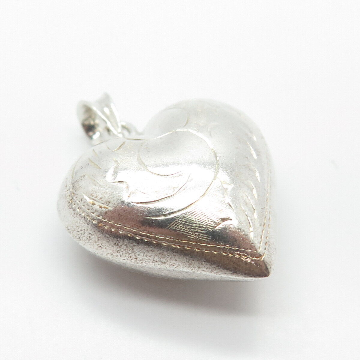 925 Sterling Silver Vintage Etched Hollow Heart Pendant