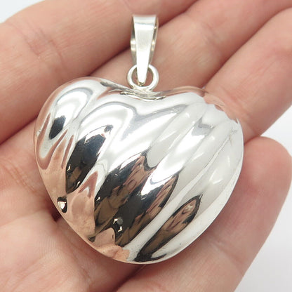 925 Sterling Silver Vintage Mexico Ribbed Hollow Heart Pendant