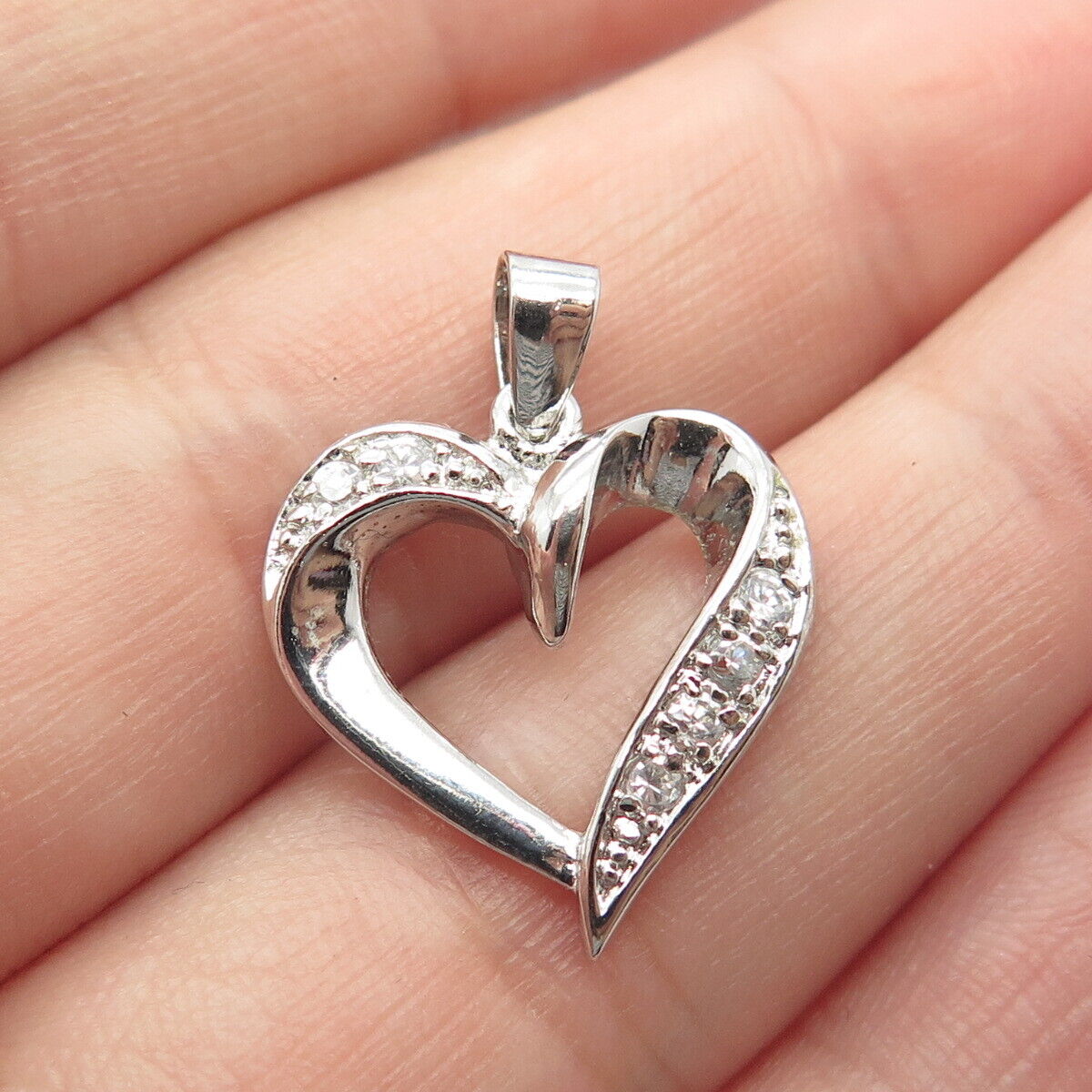 925 Sterling Silver C Z Open Heart Charm Pendant