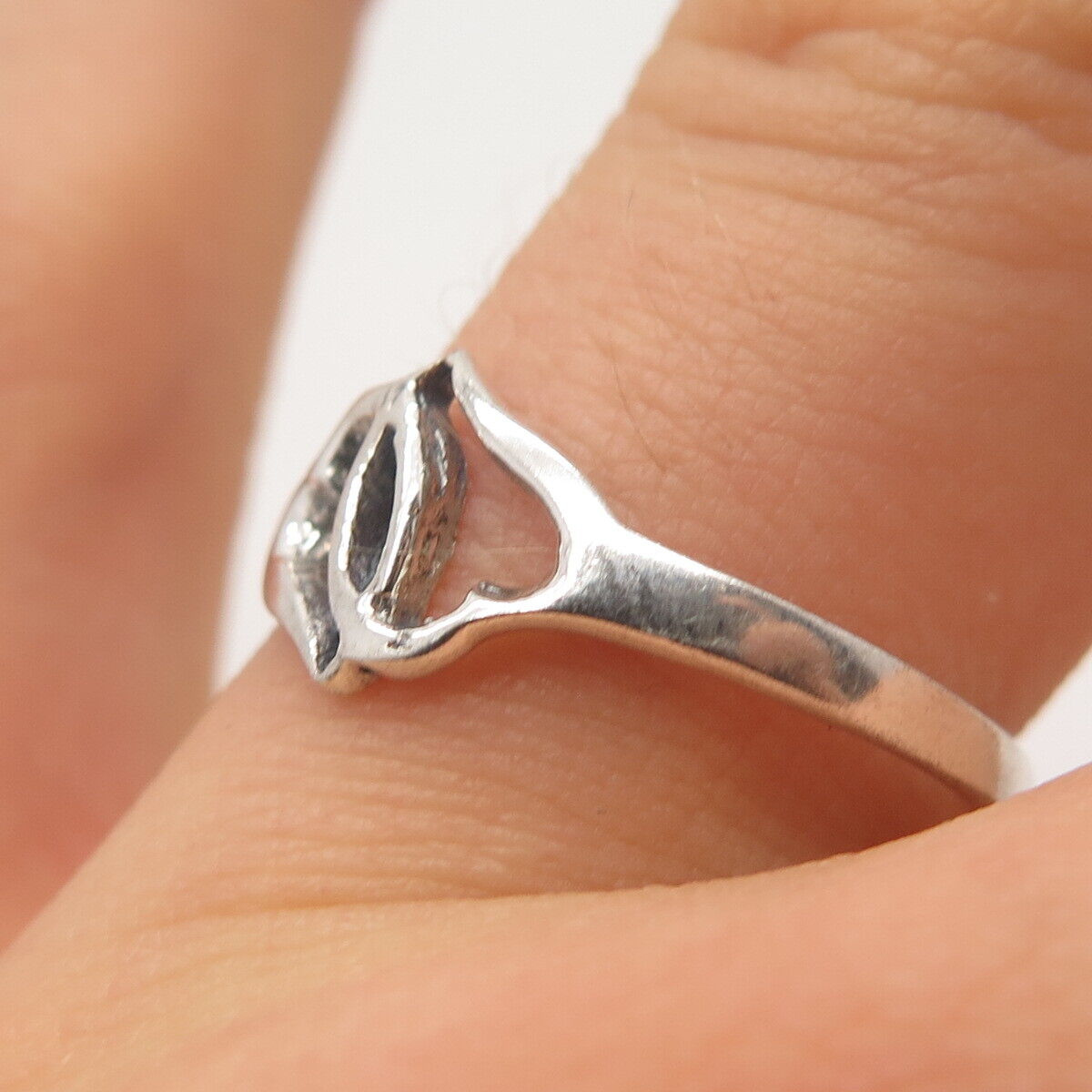 925 Sterling Silver Vintage Open Hearts Ring Size 8