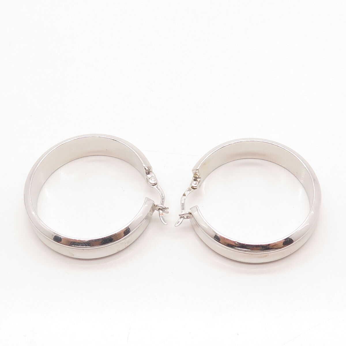 925 Sterling Silver Round Hoop Earrings