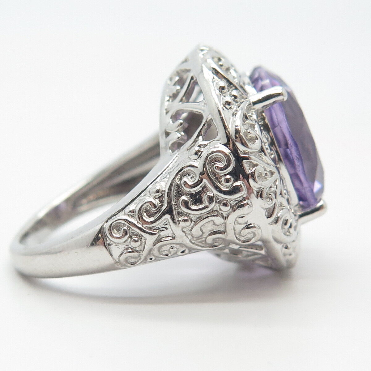 925 Sterling Silver Real Amethyst Gemstone Ornate Ring Size 7.75