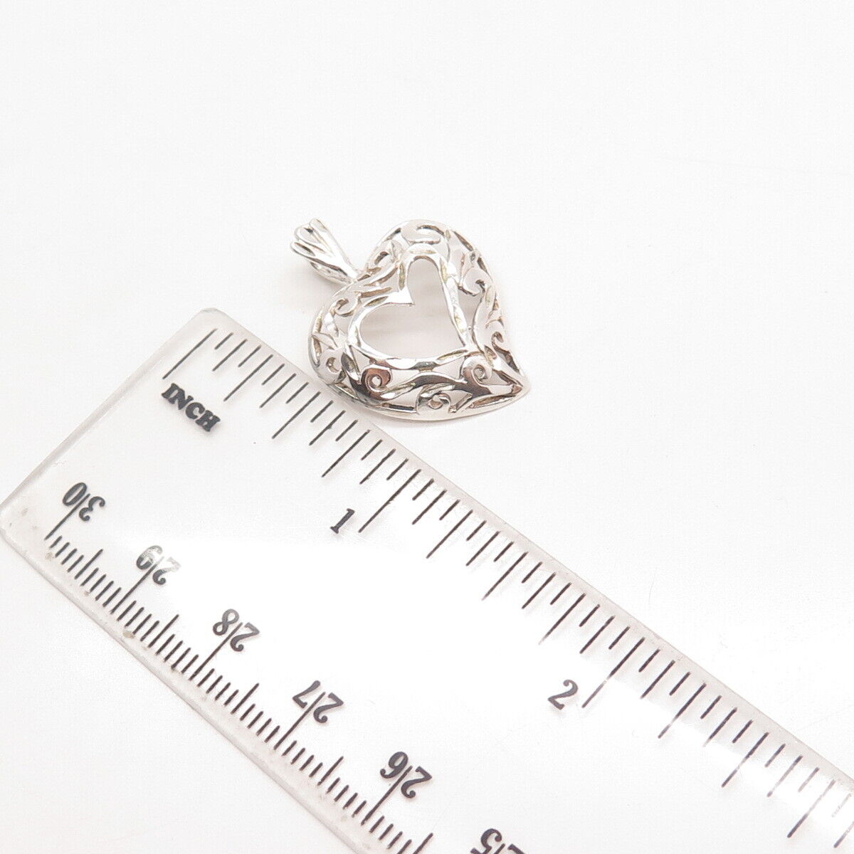 925 Sterling Silver Vintage Ornate Heart Pendant