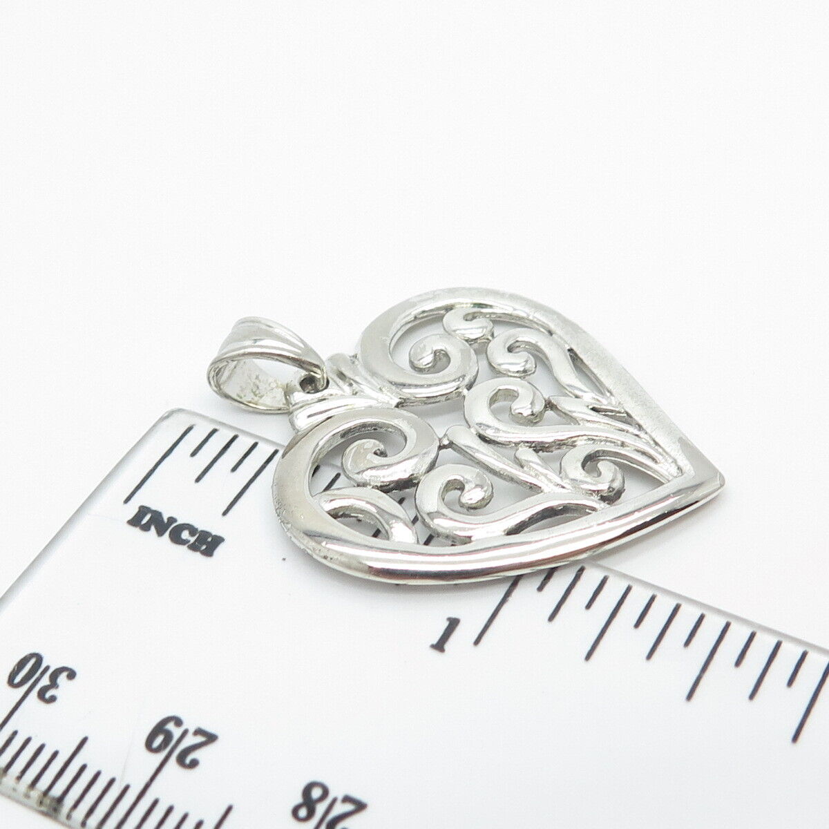 925 Sterling Silver Vintage  Swirl Heart Pendant