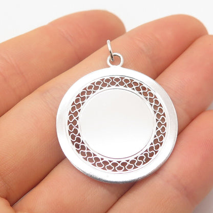 925 Sterling Silver Vintage Wells Ornate Round Pendant