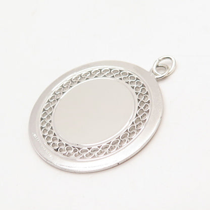 925 Sterling Silver Vintage Wells Ornate Round Pendant