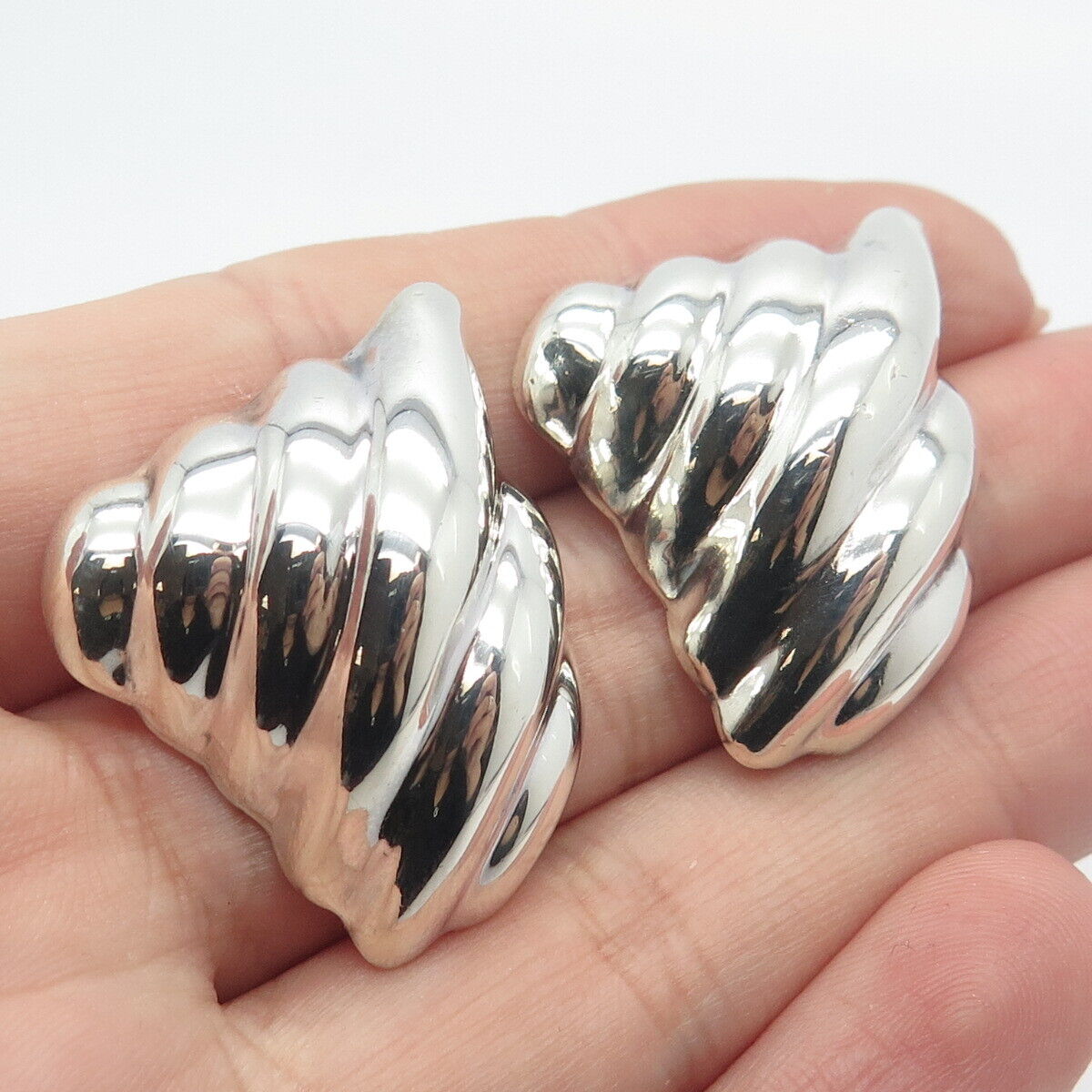 925 Sterling Silver Vintage Mexico Ribbed Earrings