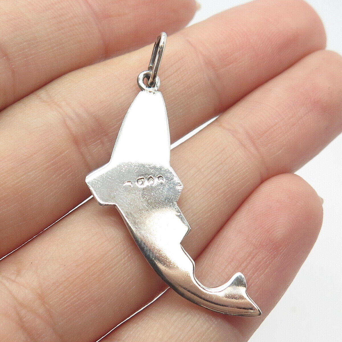 900 Silver Vintage Fish Pendant