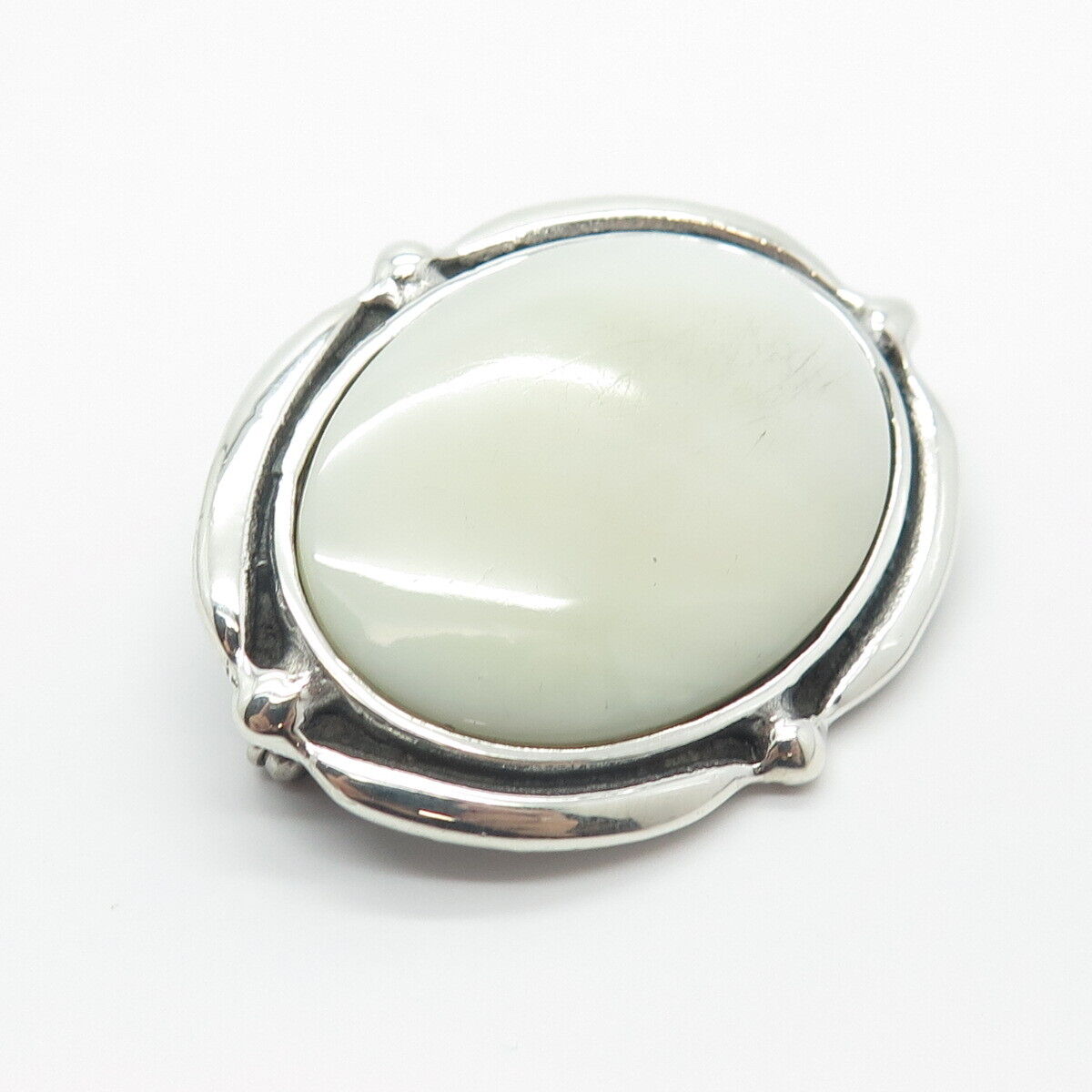 925 Sterling Silver Vintage Real Mother-of-Pearl Oval Pin Brooch / Pendant