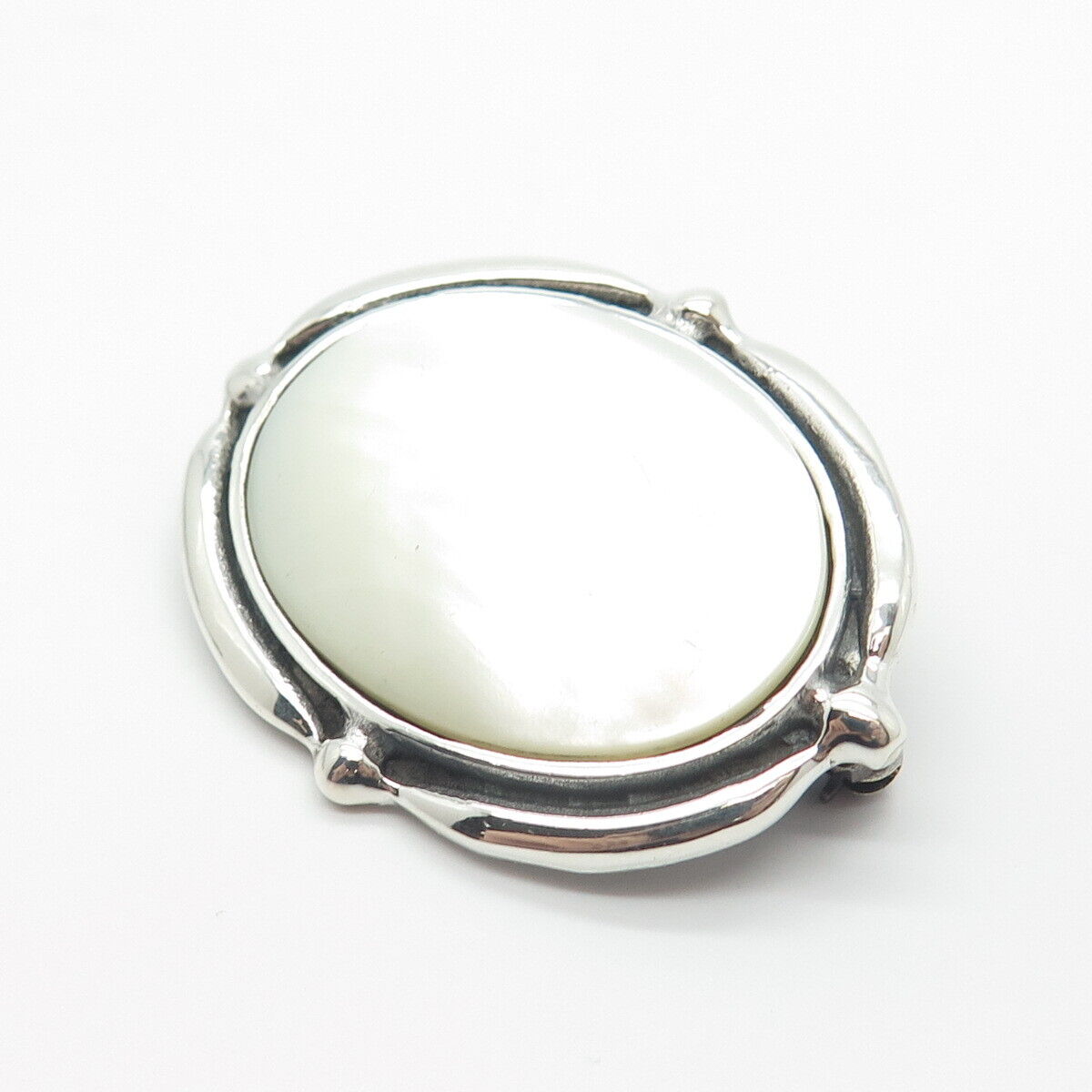 925 Sterling Silver Vintage Real Mother-of-Pearl Oval Pin Brooch / Pendant