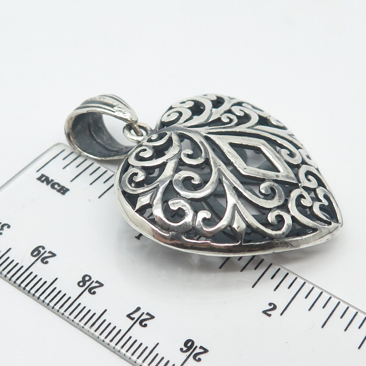 925 Sterling Silver Vintage Ornate Heart Pendant