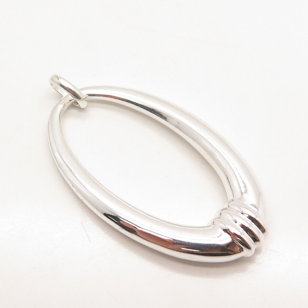 925 Sterling Silver Vintage Prime Art & Jewel Oval Pendant