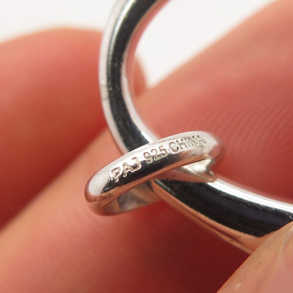 925 Sterling Silver Vintage Prime Art & Jewel Oval Pendant