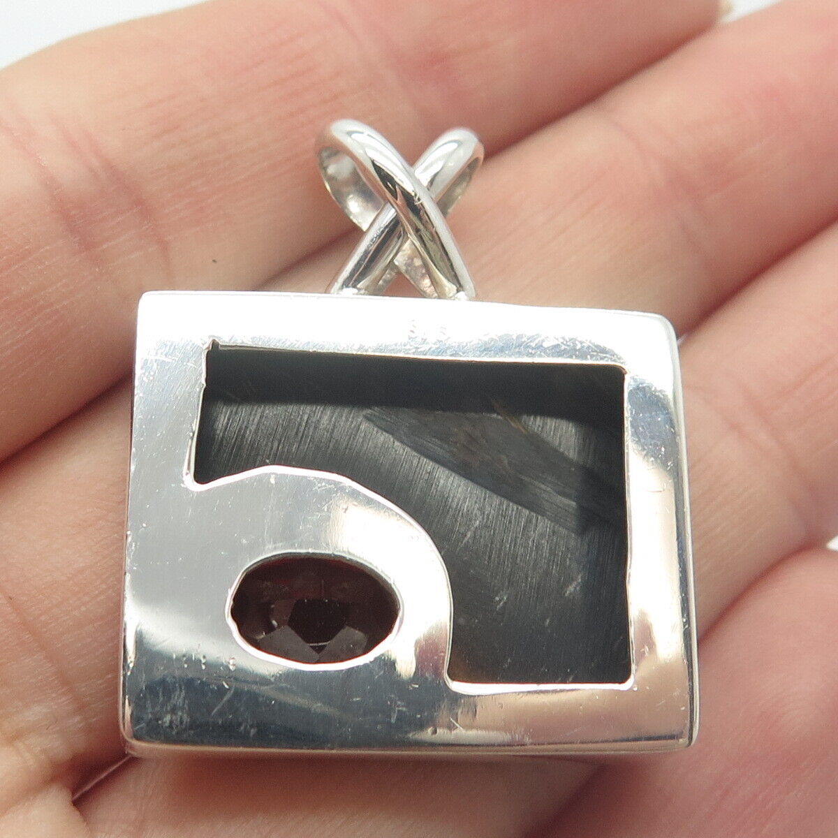 925 Sterling Silver Vintage Real Mother-of-Pearl & Red Garnet Gem Pendant