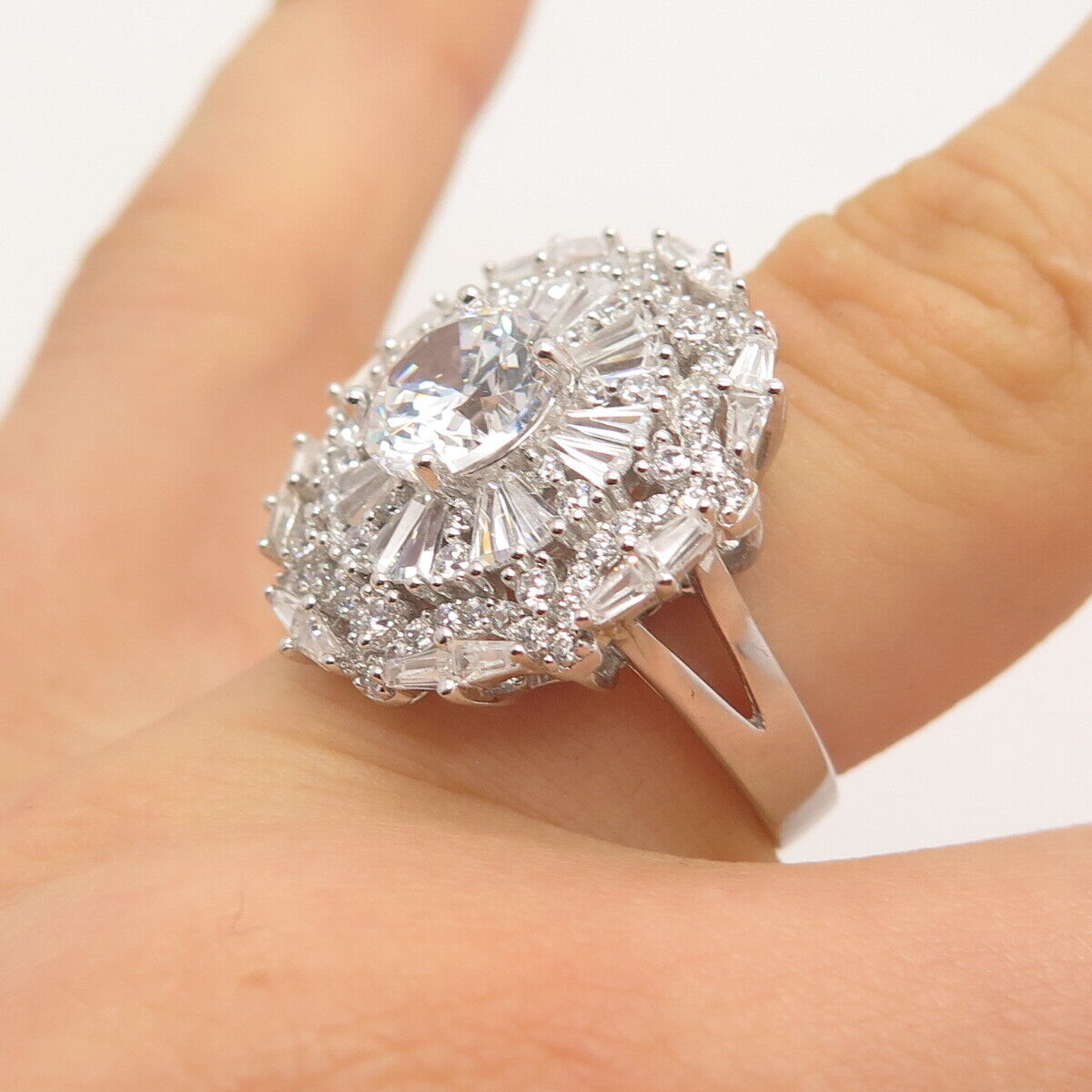 925 Sterling Silver Pave C Z Ring Size 7