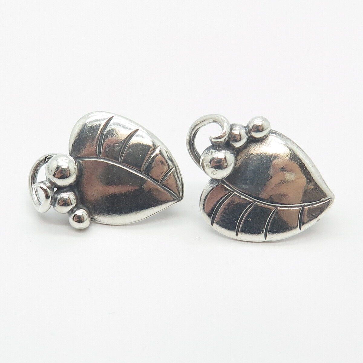 925 Sterling Silver Vintage Grape Leaf Screw Back Earrings