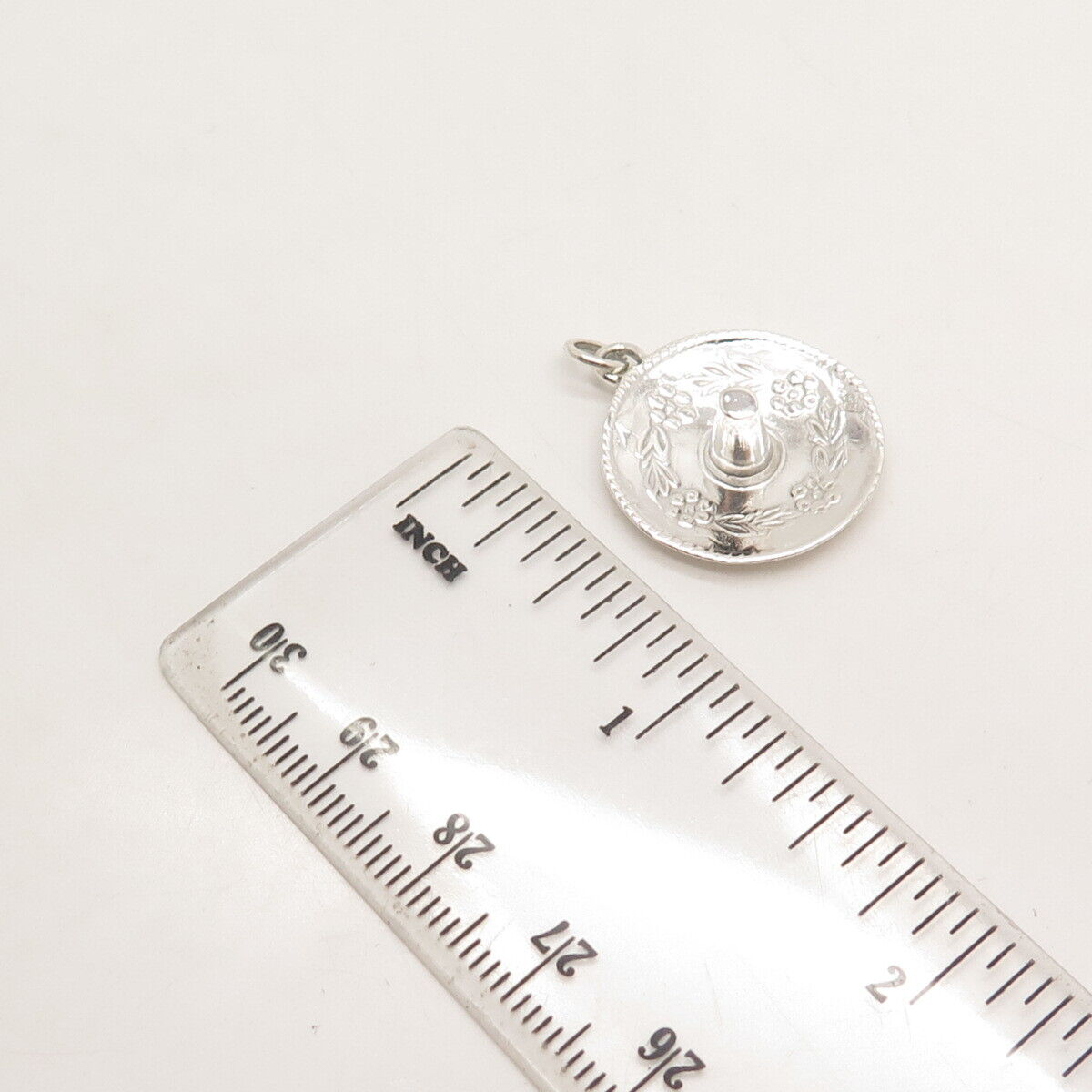 925 Sterling Silver Vintage Floral Plate Charm Pendant