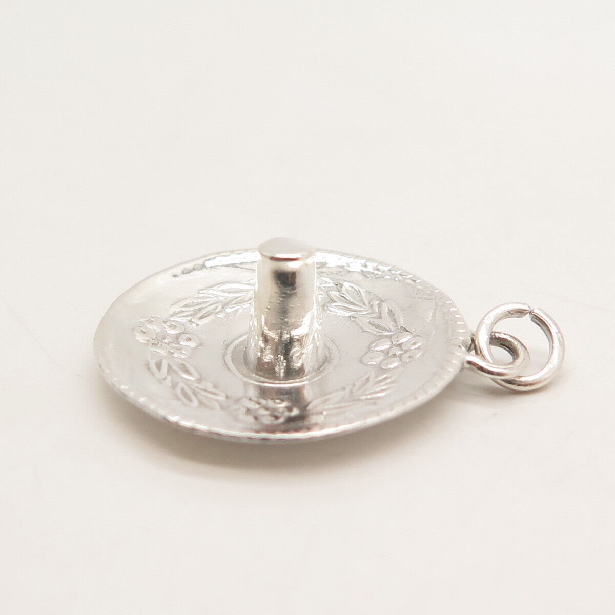 925 Sterling Silver Vintage Floral Plate Charm Pendant