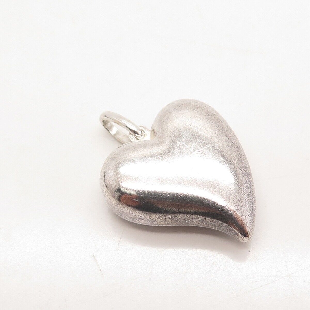 925 Sterling Silver Vintage Hollow Heart Pendant