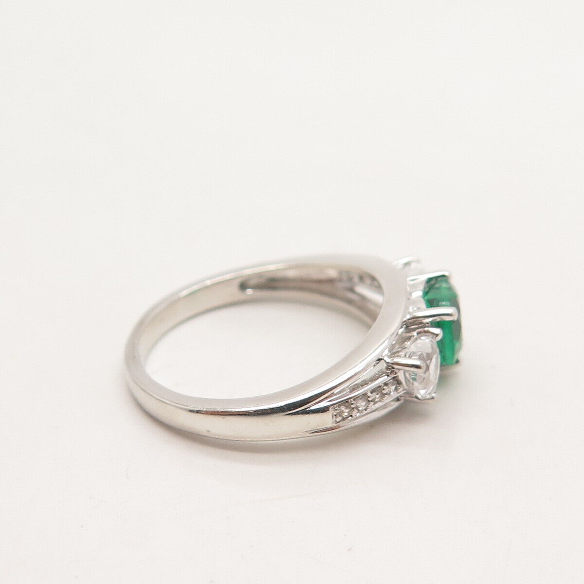 925 Sterling Silver Green & White C Z Triple Heart Ring Size 6.75